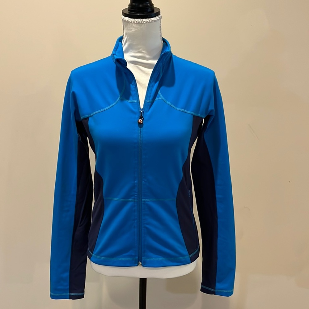 Lululemon jacket. Size 8
